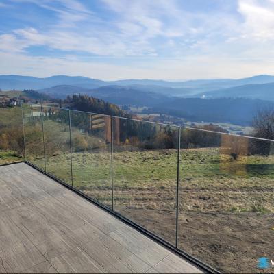 Balustrady Szklane Bez Pochwytu 002