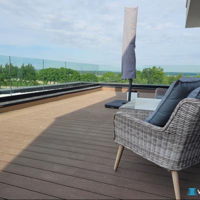 Balustrady Szklane Bez Pochwytu 011